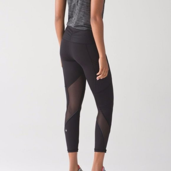 Lululemon OutRun Tight - Picture 2 of 7